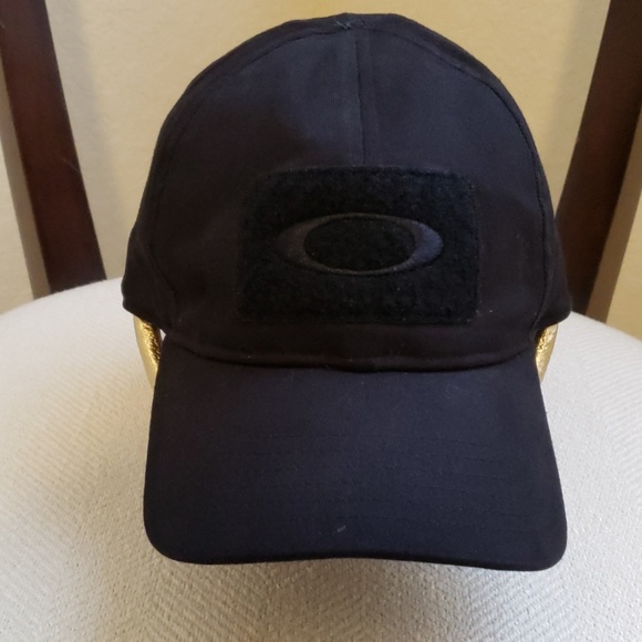 oakley hydrolix cap